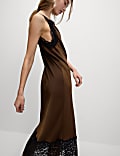 Fond de robe midaxi en satin et dentelle à col carré