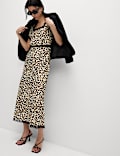 Robe midaxi en lyocell mélangé à col carré et imprimé léopard