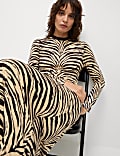 Μίντι-μάξι εφαρμοστό ζέρσεϊ φόρεμα με animal print