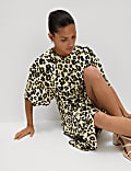 Printed Round Neck Cape Sleeve Midaxi Tea Dress