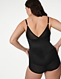 Body à maintien ferme avec découpe pour soutien-gorge, doté de la technologie Body Define™