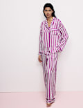 Conjunto de pijama a rayas