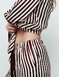 Pijama de rayas con solapa Dream Satin&trade;