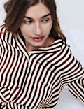 Pijama de rayas con solapa Dream Satin&trade;