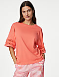 Haut de pyjama en coton et modal à motif brodé