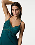 Nuisette Body Soft™, brodée de dentelle