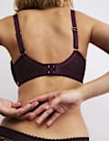 Soutien-gorge plongeant en dentelle à armatures, bonnets F à H