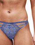 String en dentelle Lindy