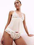 Conjunto de camisola con encaje Lindy