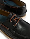 Bootschuhe aus Leder
