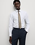 Ensemble 4 pièces avec chemise coupe cintrée et cravate, repassage facile