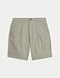 Single Pleat Stretch Chino Shorts