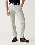 Chino coupe slim à motif texturé avec ceinture