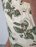 Schnell trocknende Stretch-Schwimmshorts mit Blumenmuster