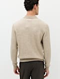 Pull tress&eacute; en maille l&eacute;g&egrave;re &agrave; encolure ouverte