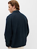 Flauschige Utility-Strickjacke mit durchgehender Knopfleiste