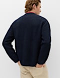 Flauschige Strickjacke