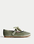 Bow Ballet Shoes (4 Small - 2 Large)