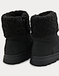 Kids' Borg Cuff Ankle Boots (4 Small - 2 Large)
