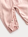 2-tlg. Outfit mit rosafarbener Latzhose aus Twill (0 M. – 3 J.)