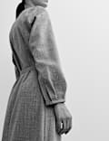 Robe midi en flanelle de laine avec ceinture