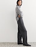 Pantalon coupe fusel&eacute;e portefeuille en flanelle de laine