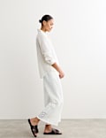 Pantalon jambe droite en coton m&eacute;lang&eacute; et dentelle