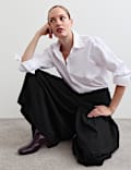 Jupe-culotte pliss&eacute;e coupe large avec laine