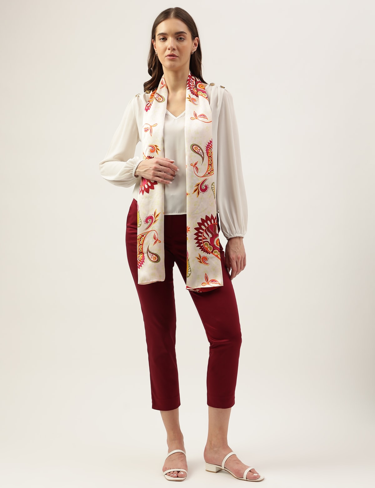 

Marks & Spencer Printed Scarf (FEMALE, MULTI)
