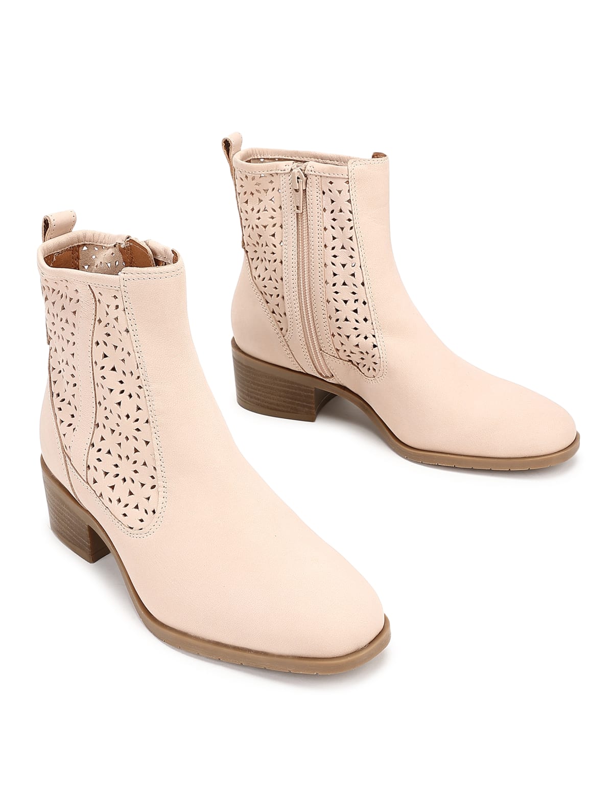 

Marks & Spencer Pure Leather Laser Cut High Boots (FEMALE, DUNE, 6)