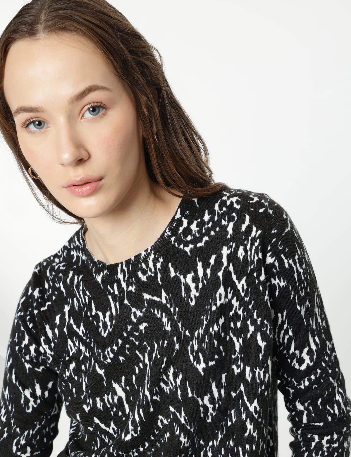 

Marks & Spencer Pure Acrylic Printed Jumper (FEMALE, BLACK MIX, 16)