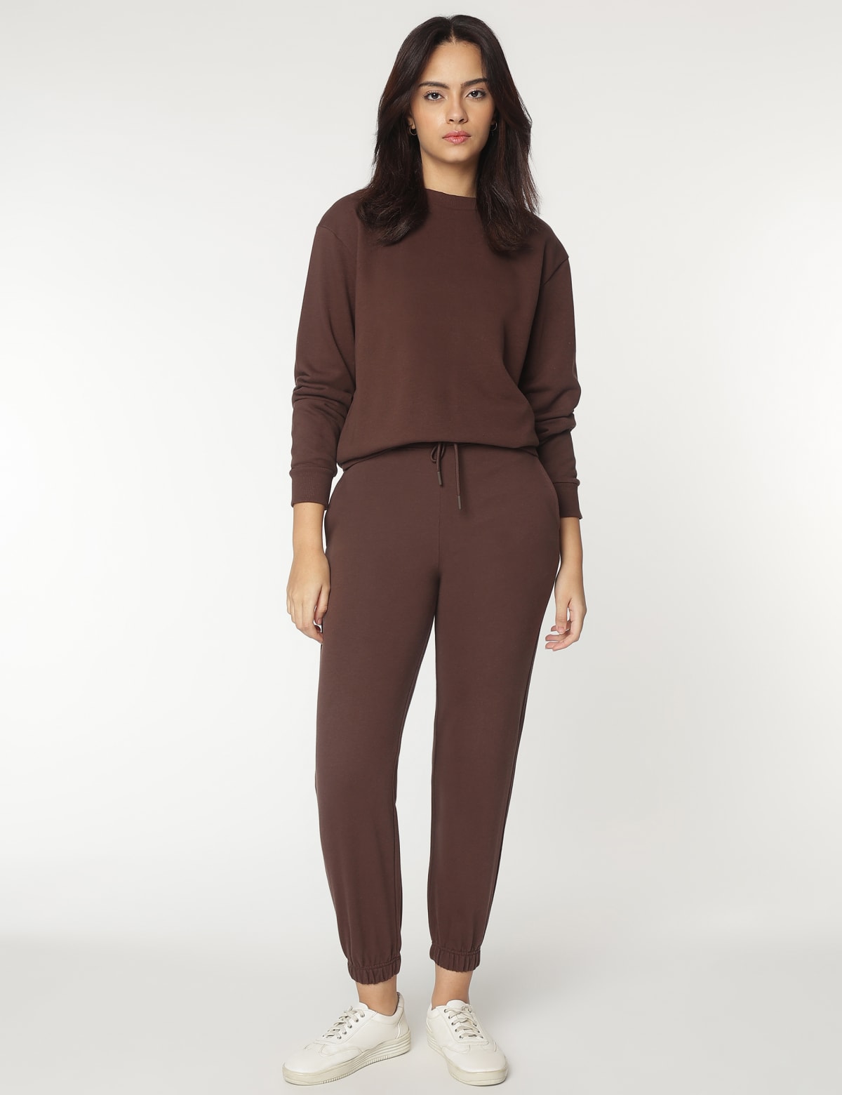 

Marks & Spencer Round Neck Plain Sweatshirt (FEMALE, CHOCOLATE, XS)