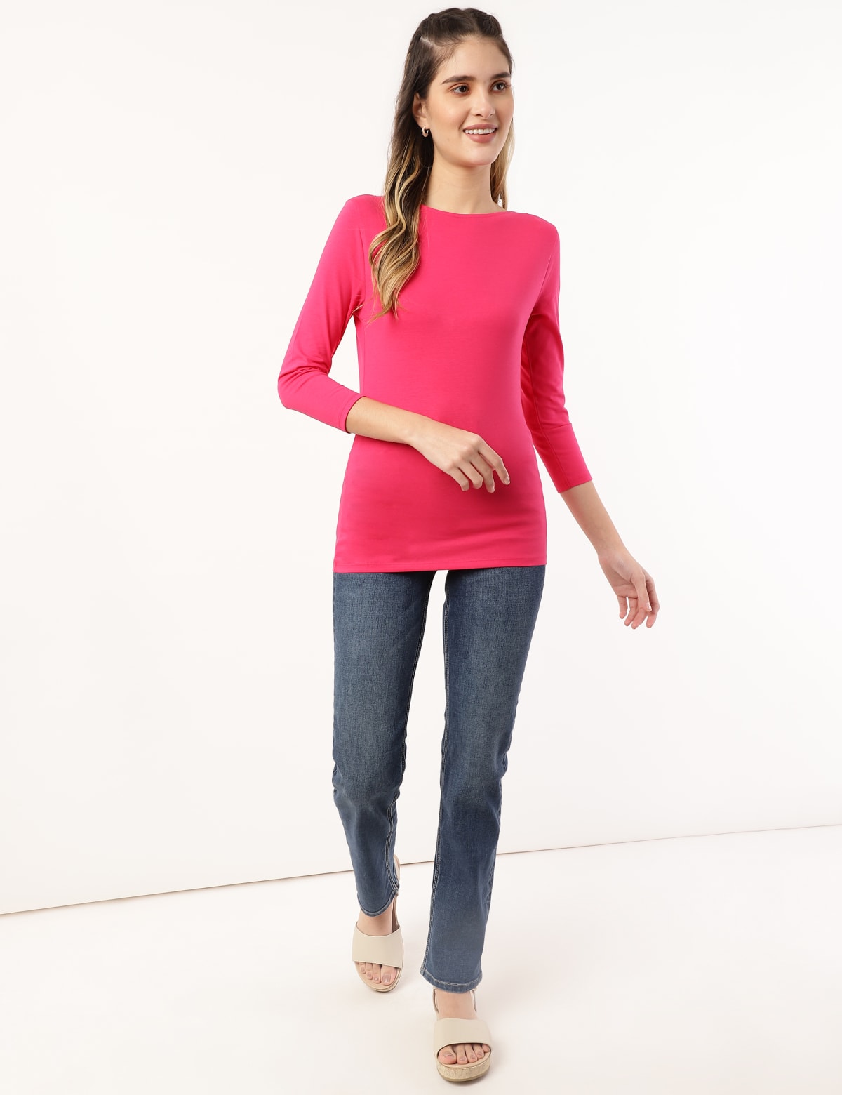 

Marks & Spencer Fitted Slash Neck Tee (FEMALE, FUCHSIA, 8)