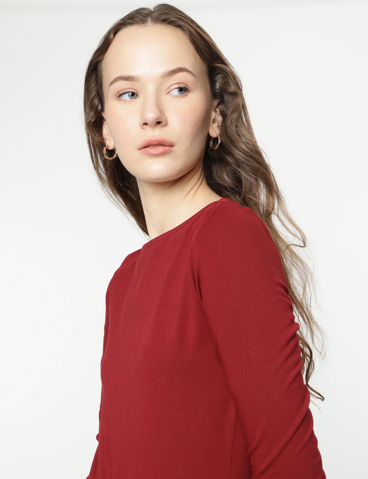 

Marks & Spencer Cotton Rich Slim Fit Plain T-Shirt (FEMALE, DARK RED, 20)