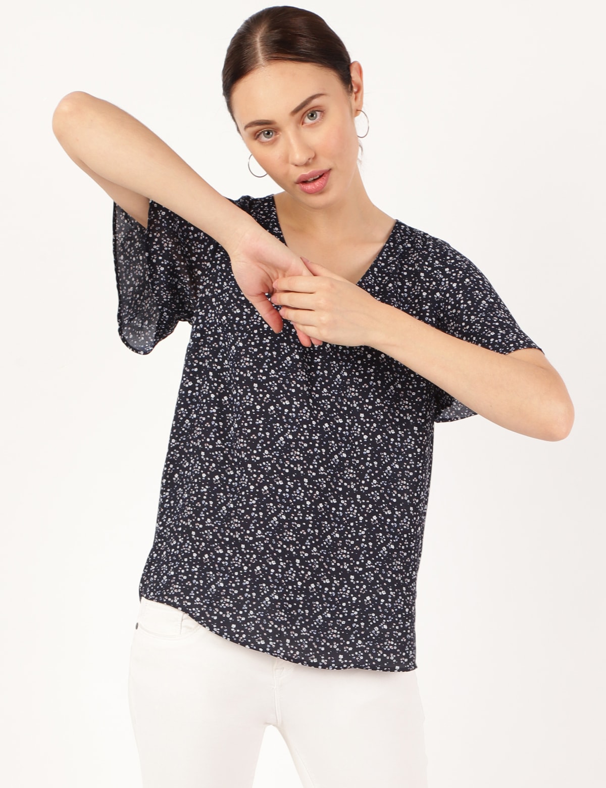 

Marks & Spencer Floral V-Neck Top (FEMALE, NAVY MIX, 6)