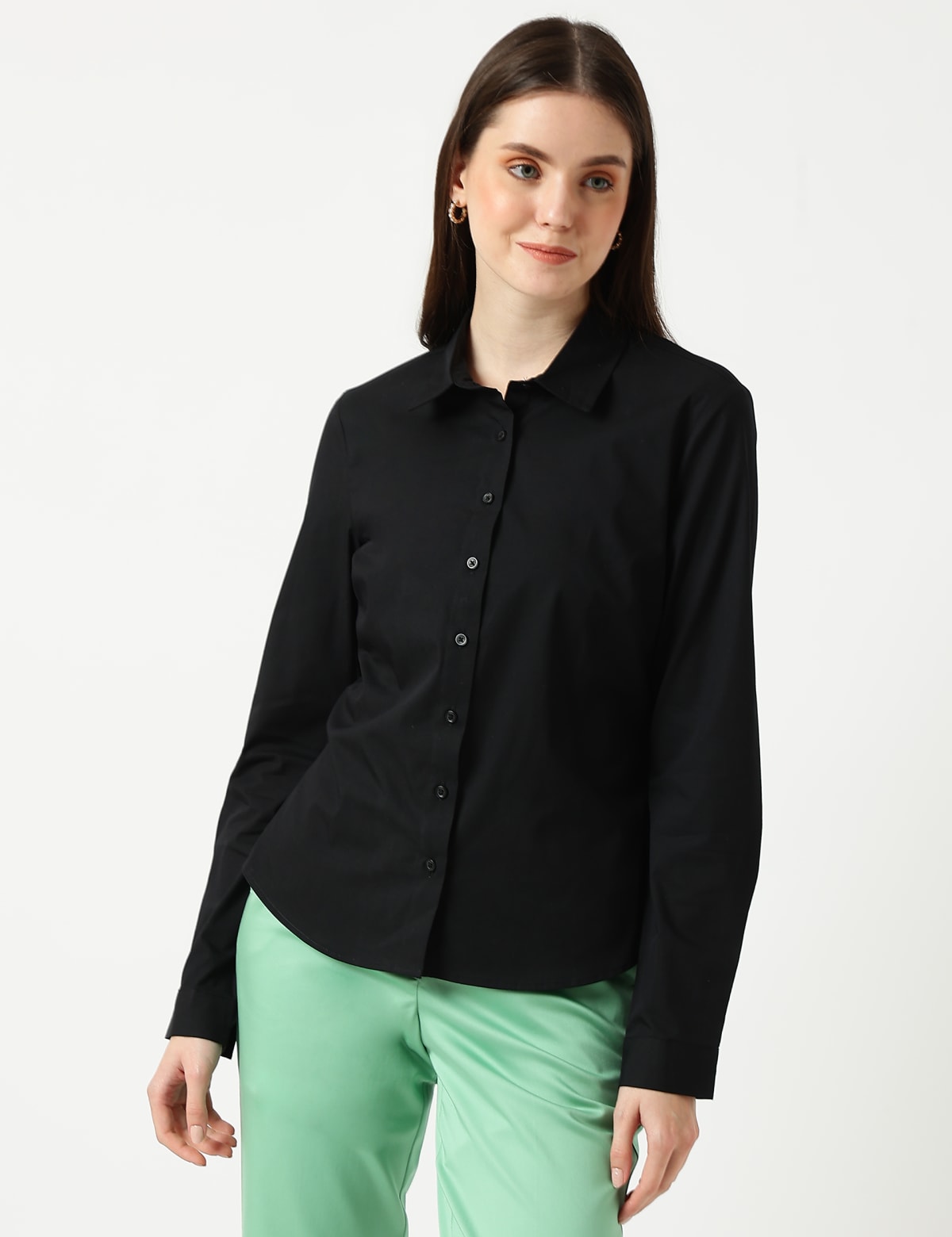

Marks & Spencer Cotton Mix Plain Spread Collar Shirt (FEMALE, BLACK, 12)