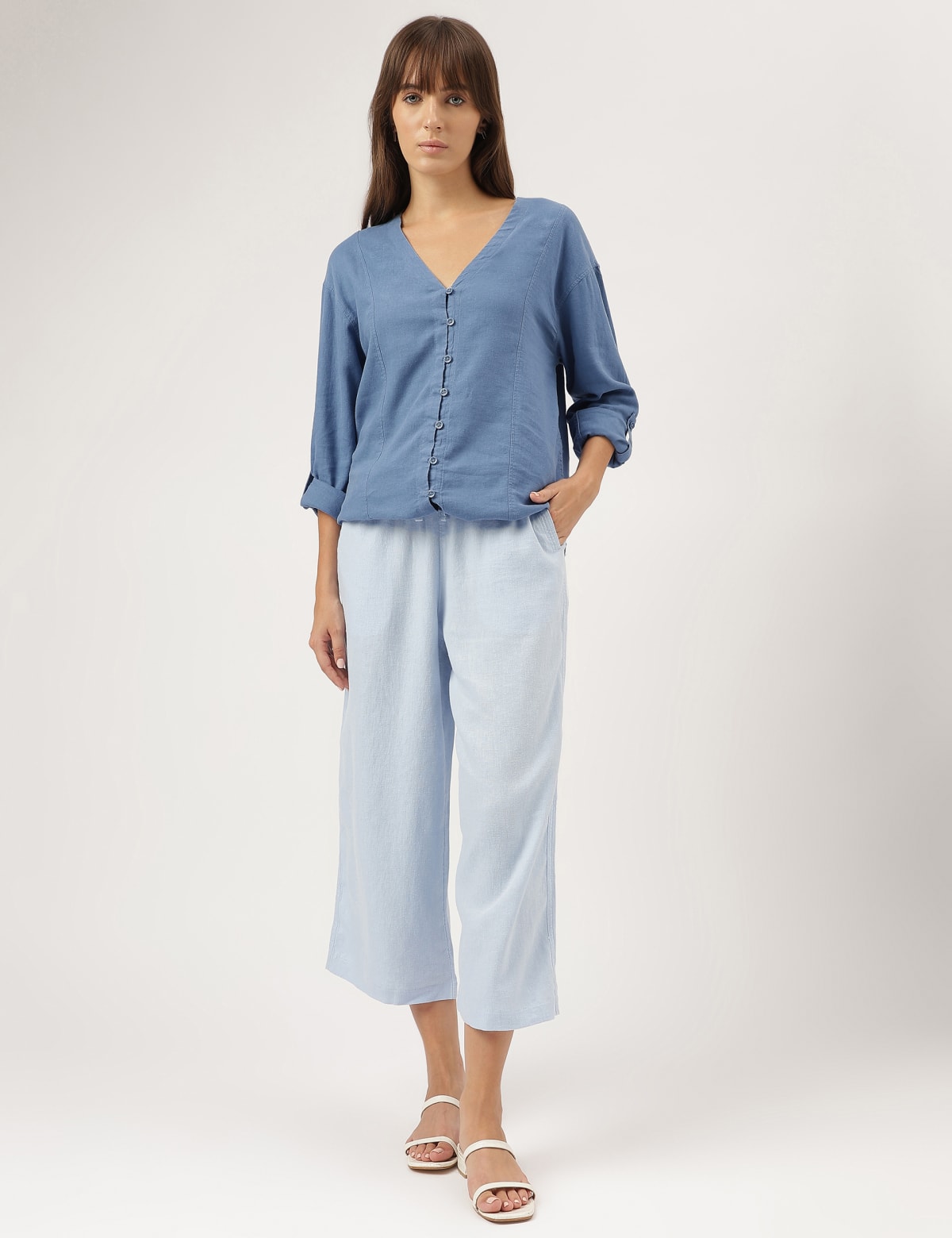 

Marks & Spencer Linen Blend V-Neck Top (FEMALE, INDIGO, 20)