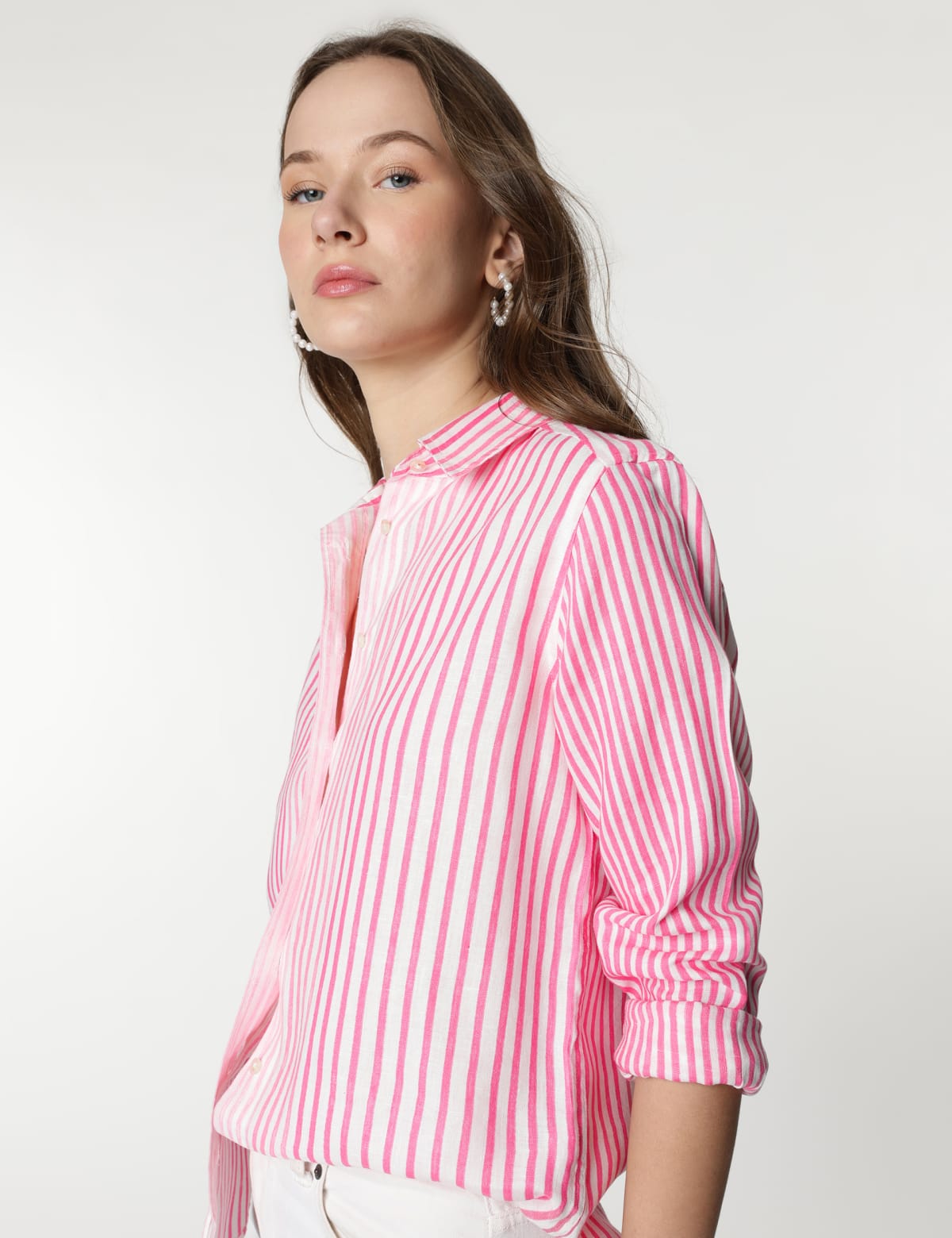 

Marks & Spencer Pure Linen Stripes Spread Collar Shirt (FEMALE, PINK MIX, 20)