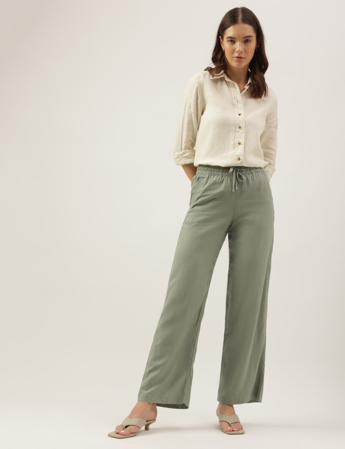 

Marks & Spencer Linen Mix Plain Wide Leg Trousers (FEMALE, SOFT KHAKI, 6-REG)