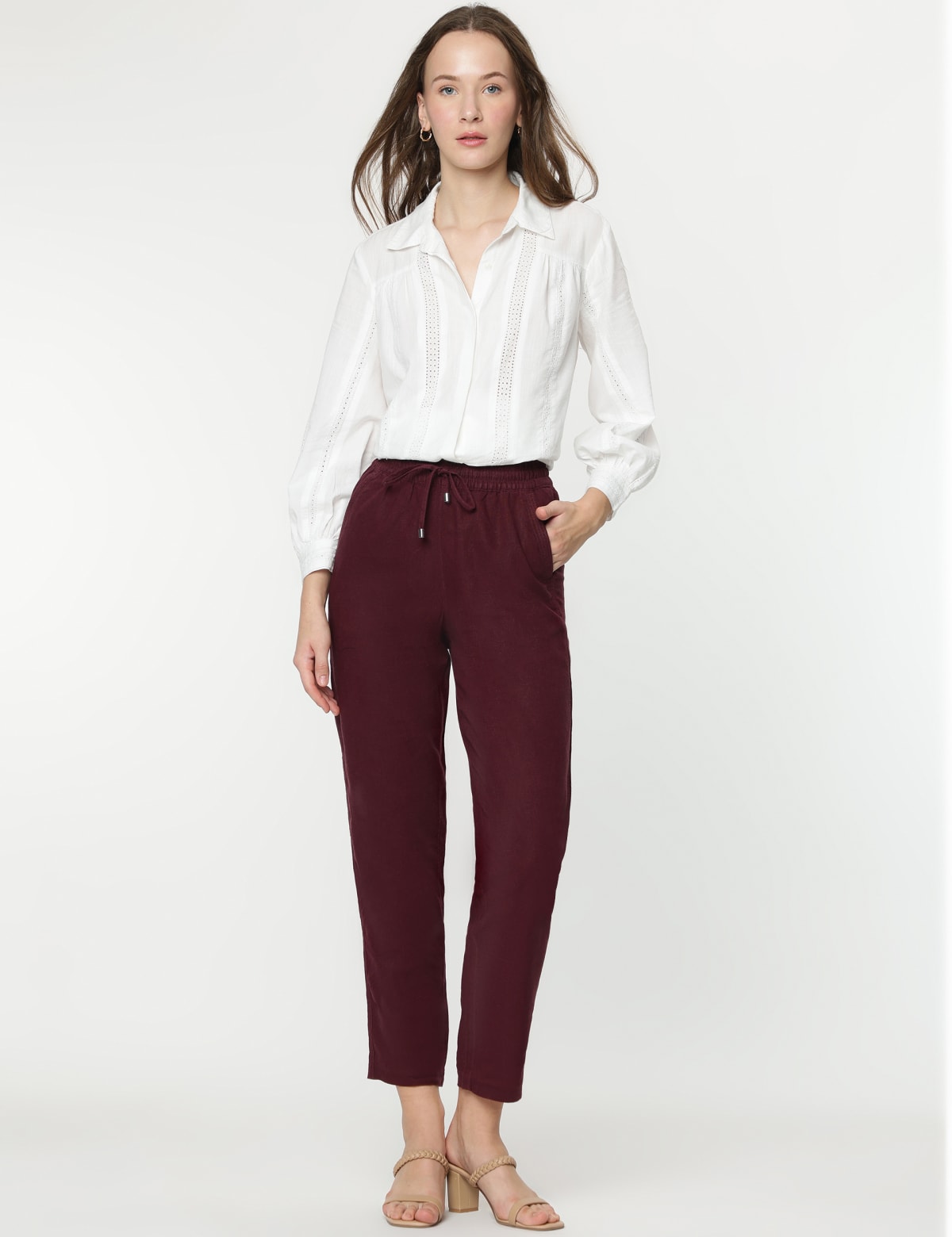 

Marks & Spencer Linen Mix Plain Straight Leg Trousers (FEMALE, DARK BURGUNDY, 12-REG)