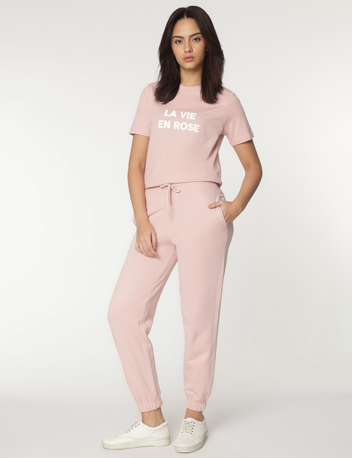 

Marks & Spencer Plain Relaxed Fit Joggers (FEMALE, PINK SHELL, 12-REG)