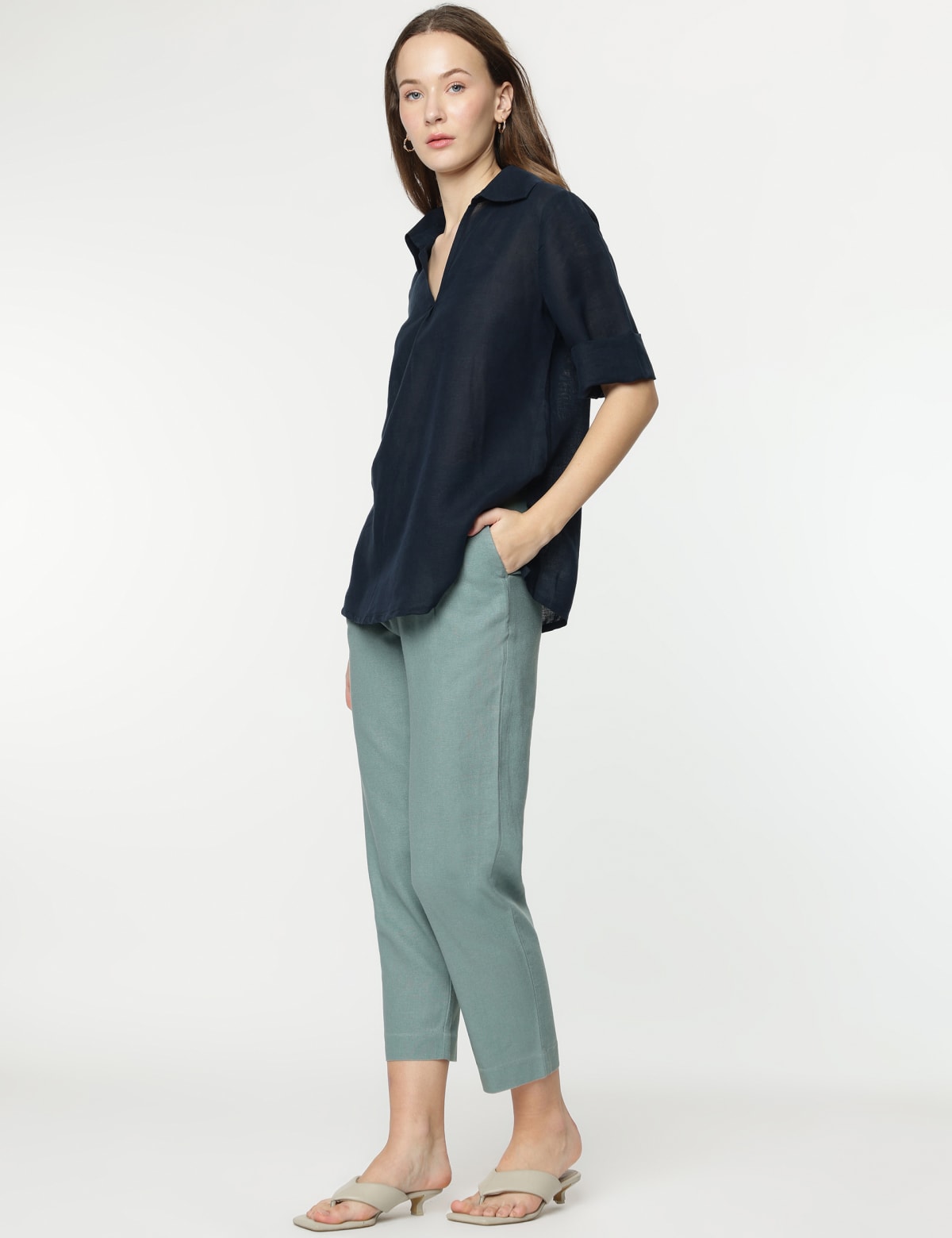 

Marks & Spencer Linen Mix Plain Straight Leg Trousers (FEMALE, DARK SAGE, 6-REG)