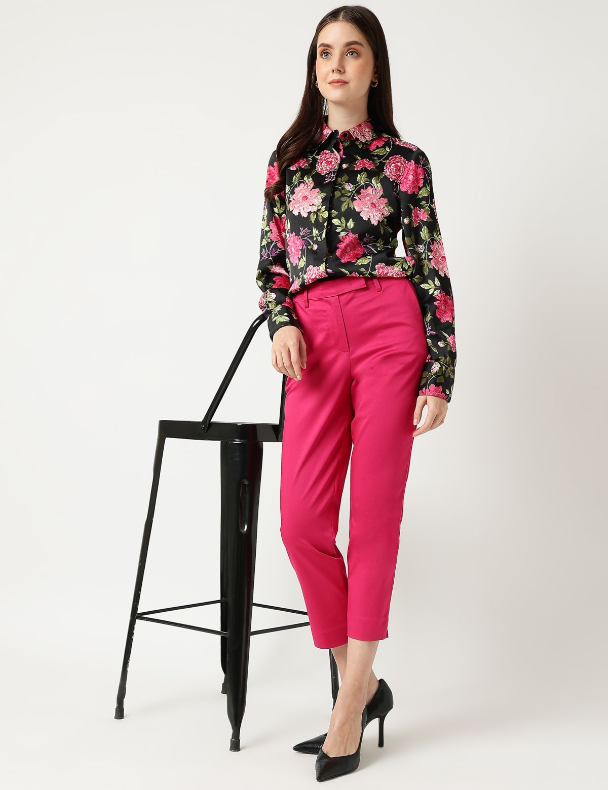 

Marks & Spencer Cotton Rich Plain Straight Leg Trouser (FEMALE, DARK PINK, 14-REG)