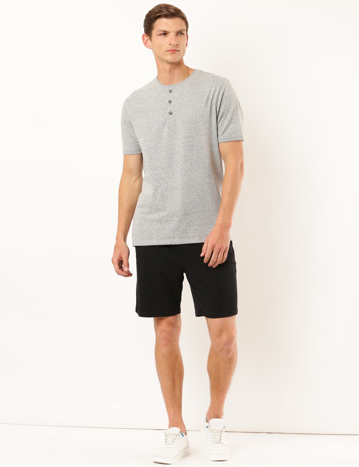 

Marks & Spencer Cotton Blend Solid Shorts (MALE, BLACK, M)