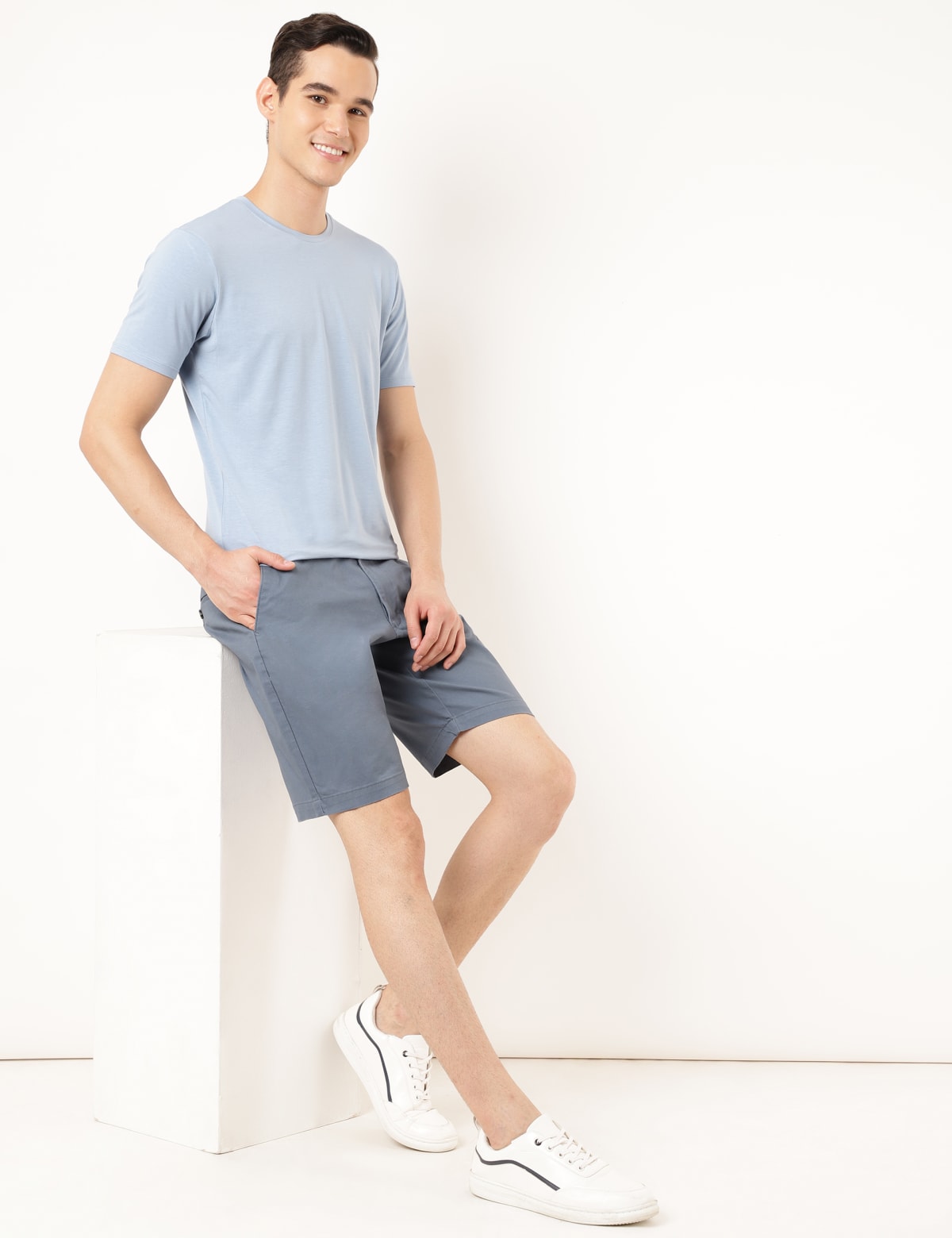 

Marks & Spencer (Cotton Blend) Regular Fit Shorts (MALE, AIR FORCE BLUE, 44)