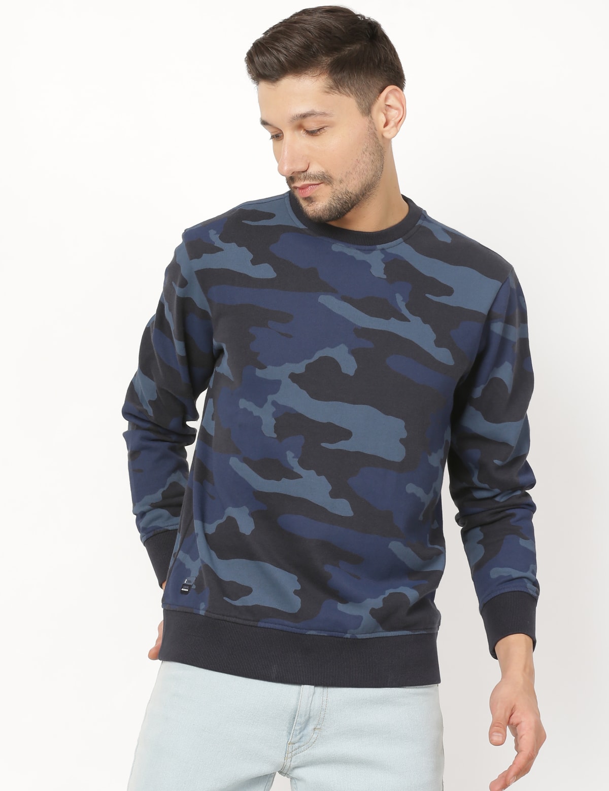

Marks & Spencer Cotton Mix Printed Round Neck Sweatshirt (MALE, NAVY MIX, M)