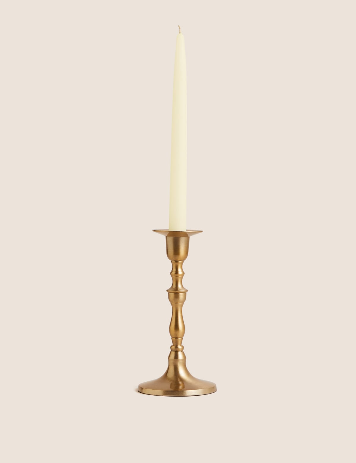 

Marks & Spencer Gold Metal Large Dinner Candle Holder (GOLD)