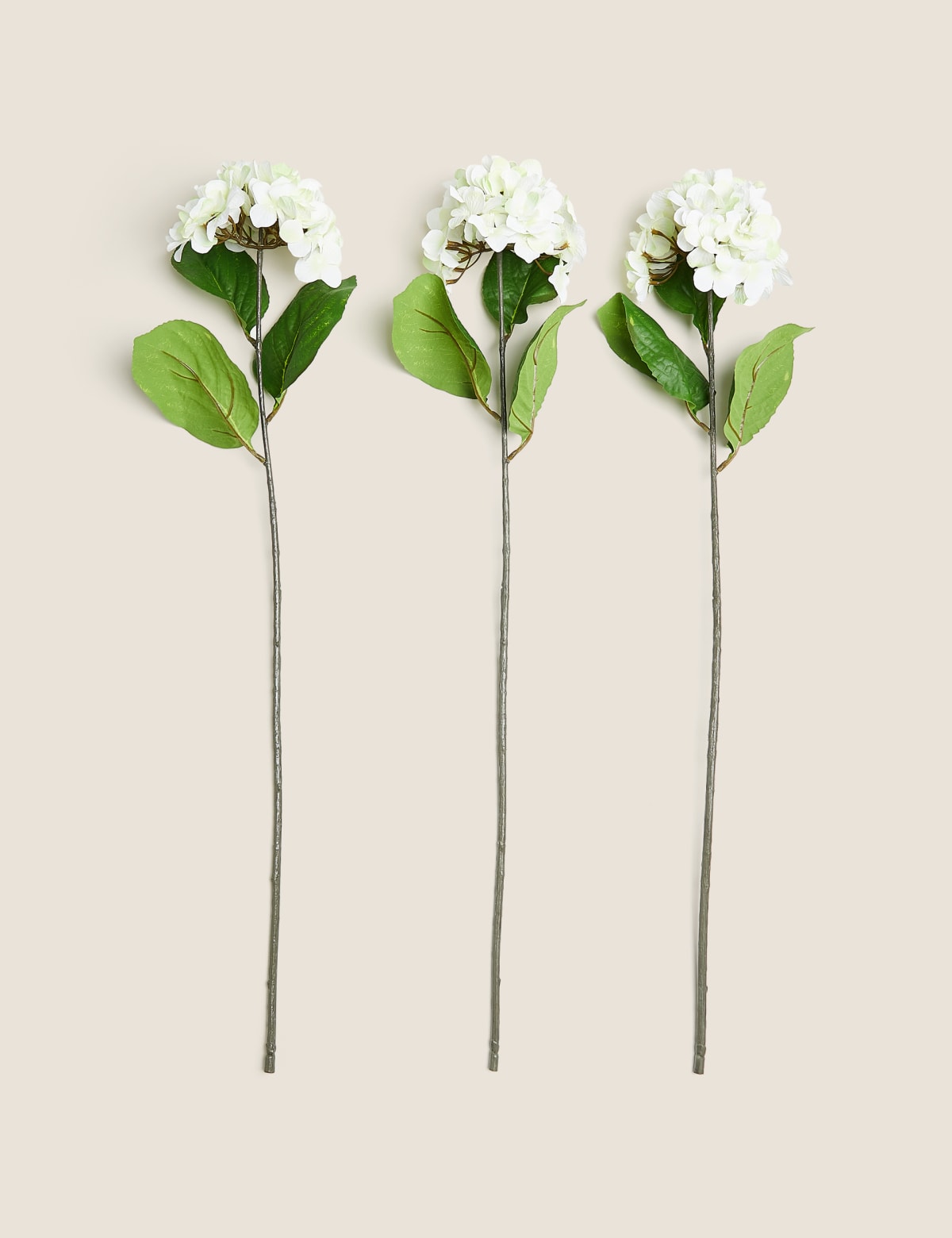 

Marks & Spencer Set of 3 Artificial Hydrangea Single Stems (WHITE MIX)