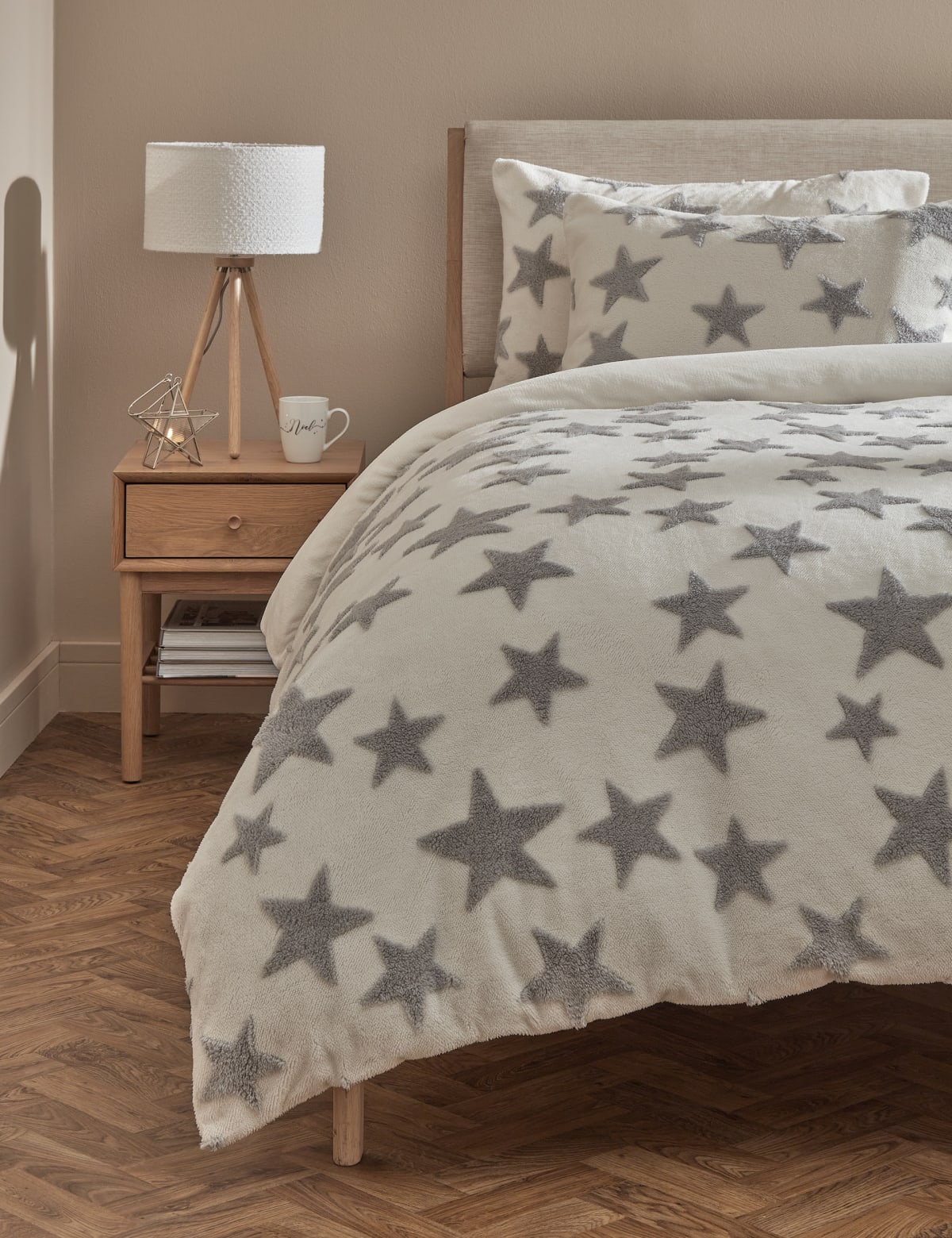 

Marks & Spencer Fleece Star Bedding Set (CREAM, 5FT)