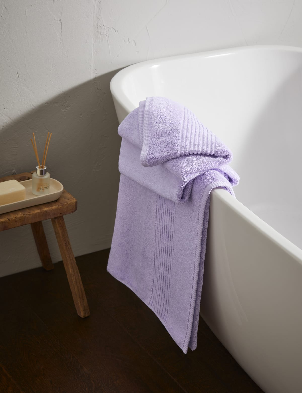 

Marks & Spencer Luxury Egyptian Cotton Towel (PALE LILAC, HAND)